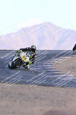 media/Nov-16-2024-CVMA (Sat) [[0e4bb1f32f]]/Race 11-Amateur Supersport Open/